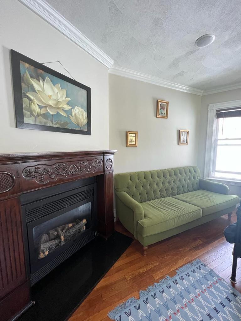 Private Room In A Grand House 波士顿 外观 照片