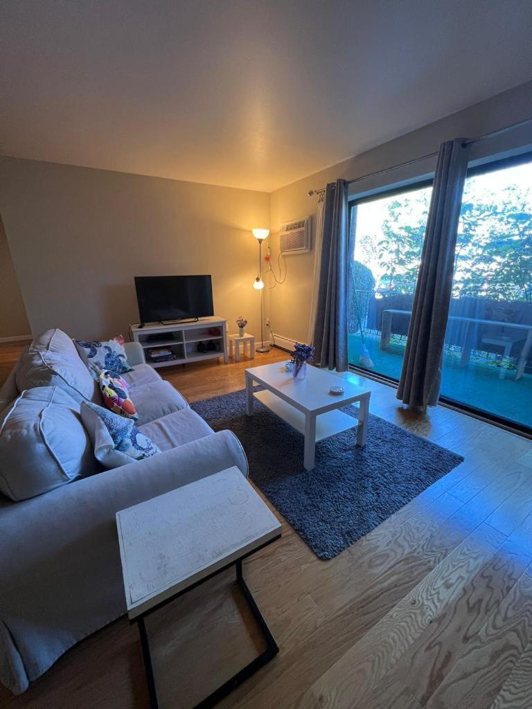 Private Room In A Grand House 波士顿 外观 照片